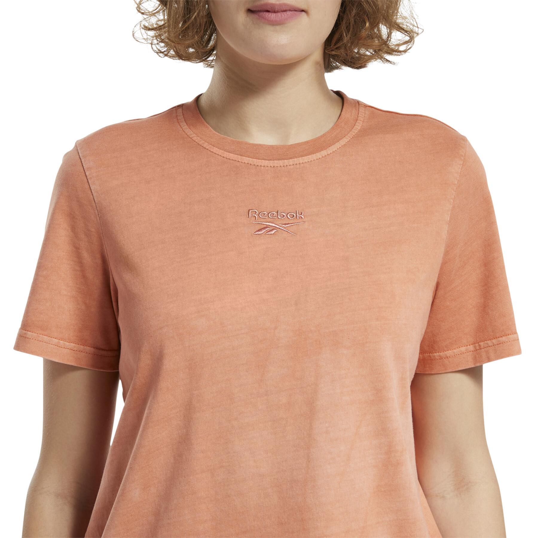 Kortärmad T-shirt för kvinnor Reebok Classics Washed