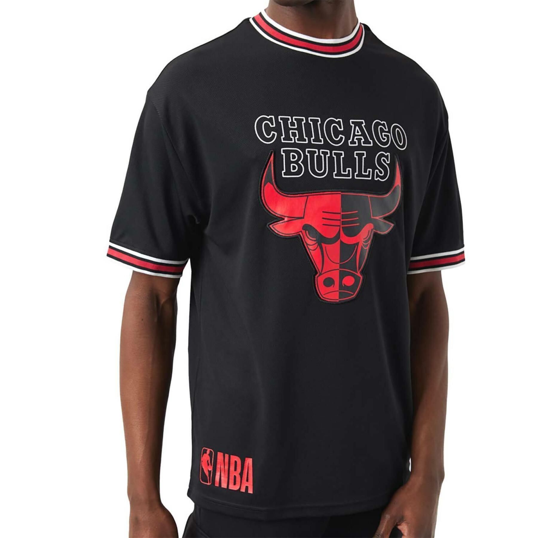 T-shirt med överdimensionerad logotyp Chicago Bulls