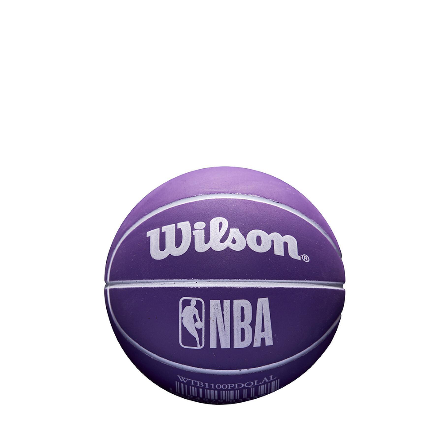 Studsande boll nba dribbler Los Angeles Lakers